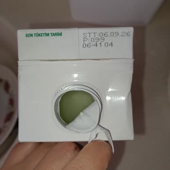 Şok Market’te Bozulmuş Yeşil Süt Ve Sağlık Riski