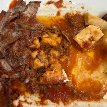 Etlik Evla Kebap’ta Sert Etli Ve Tereyağlı İskender Şikayeti