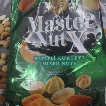 Paket Üzerindeki Görseller Gerçek Ürün İçeriğiyle Uyuşmuyor, Tüketiciyi Aldatıyor