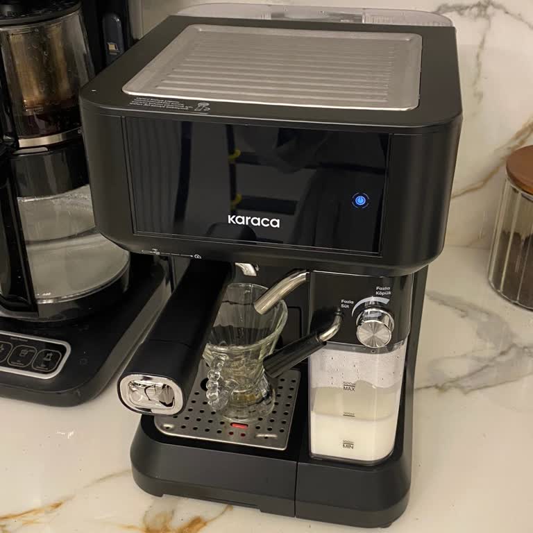 Karaca S10 Barista Kahve Makinesinde Süt Akışı Yok