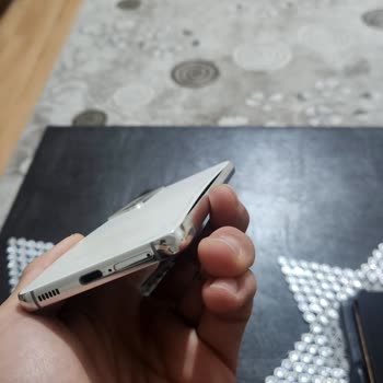 Samsung S22 Batarya Şişmesi Güvenlik Riski Ve Garanti Dışı Değişim Talebi