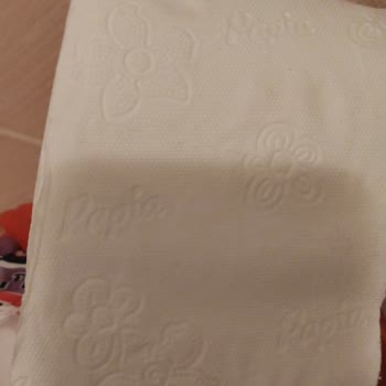 Papia Tuvalet Kağıdında Yaprakların Ayrılmama Sorunu