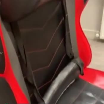 Rampage Koltuğun Yan Mekanizmasında Sorun Var Ve Sol Kol Dayama Yeri Çıkıyor