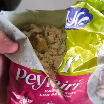 Onur Lor Peynirinde Çürüme Ve Küflenme: Hijyen Güvencesi Sarsıldı