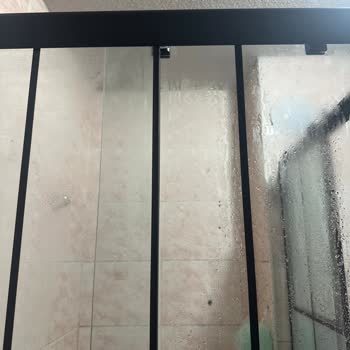 Solo Ürünün Duş Kabininde Buğulanma Ve Su Birikmesi Sorunu