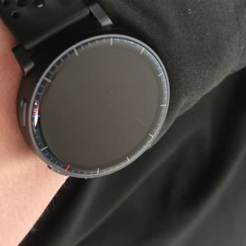 Pantalla rayada en Amazfit Active Max tras poco tiempo de uso, pido reparación