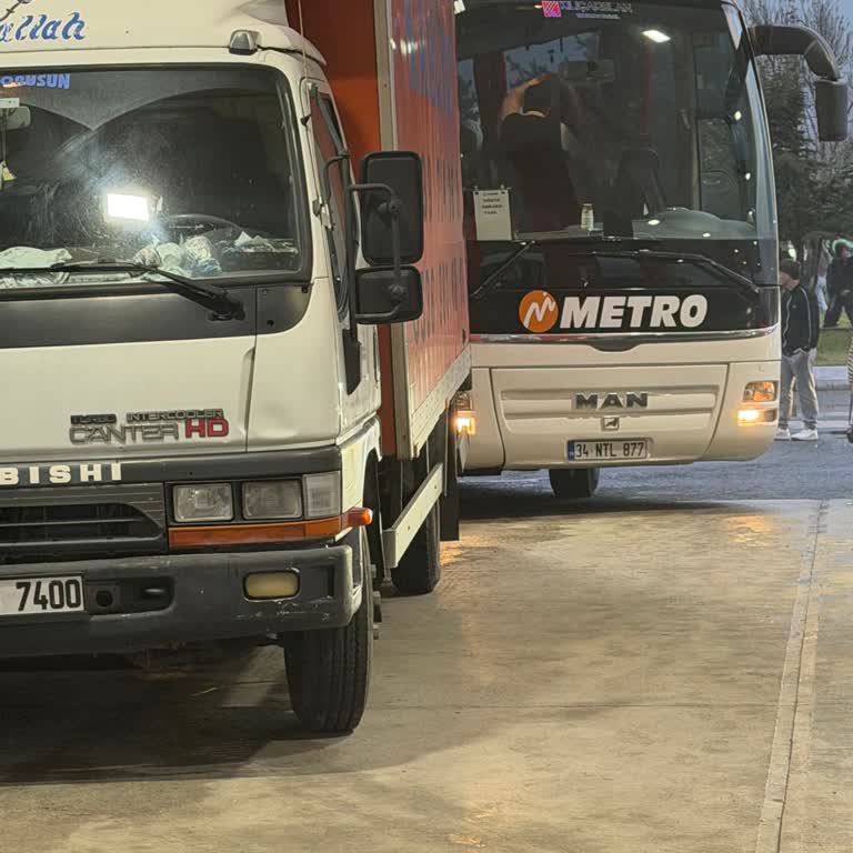 Metro Turizm Ve Enuygun'dan Gecikme Ve Bağlantı Sorunu Nedeniyle 9.700 TL Zarara Uğradım