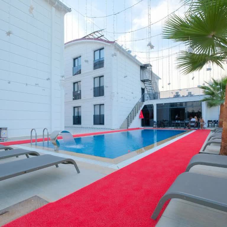 Black Royal Hotel Tarafıma Herhangi Bir İade Yapılmadı