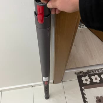 Dyson Süpürge Boru Parçası Hatası Ve Garanti Değişim Talebi