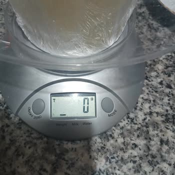 Suda Tuzsuz Tereyağında Ağırlık Eksikliği