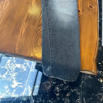 Diesel Kot Pantolon Üretim Hatası Kabul Edilmedi Ve Çözüm Sunulmadı