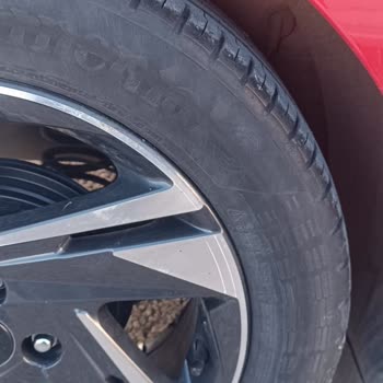 Yazlık Lastiklerim Yanlış Değiştirildi Ve Tek Çıkma Lastik Almak Zorunda Kaldım