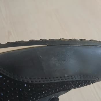 Polaris Kadın Spor Ayakkabısının Kısa Sürede Çatlaması Ve Tek Fotoğrafla Reddedilen Şikayet