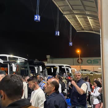 Bir Saatlik Gecikme, Bilgi Eksikliği Ve Ciddiyetsiz Personel