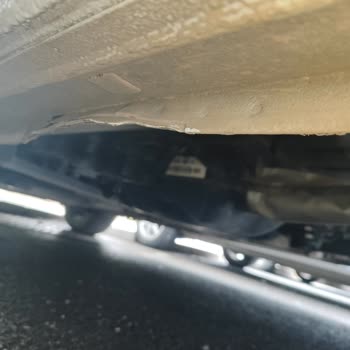 Opel Yetkili Serviste Araç Hasarı Ve Kötü Muamele