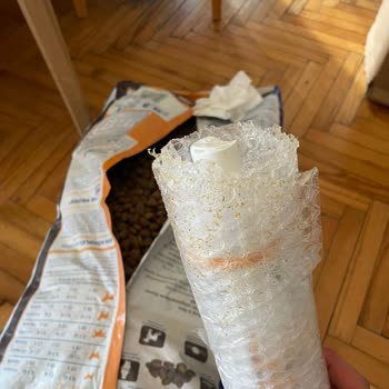 Tekrarlanan Paketleme Sorunu Nedeniyle Kırılan Köpek Maması Ve Şampuan
