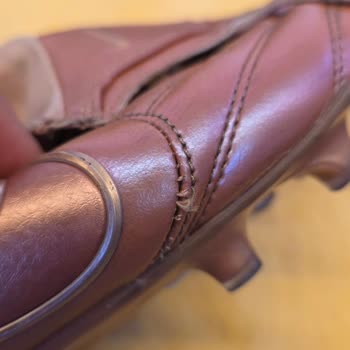 Nike Tiempo Pro Futbol Kramponunda Dikiş Atması Ve Kullanıcı Hatası İddiası