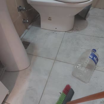 İZSU’nun Rögar Taşması Müdahalesizliği Mahallede Sağlık Krizine Yol Açıyor