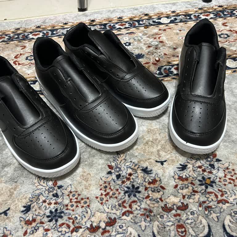 Sipariş Edilen Ayakkabı Yanlış Boyutta Ve Modelde Geldi, Hesap Kapatılsın