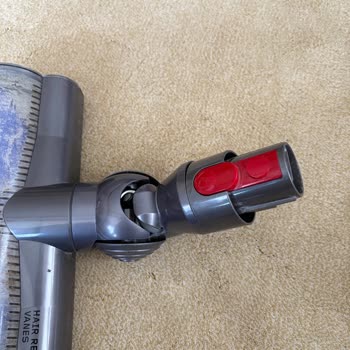 Garanti Kapsamındaki Dyson V8 Başlık Kırılması Reddi