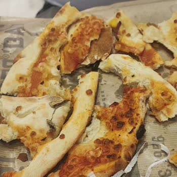 Sbarro’da Malzeme Eksikliği Ve Ücret İadesi Talebi