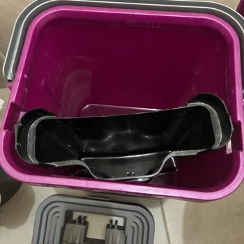 Parex Jetset Temizlik Setinde Kırılan Sıkma Bölmesi Parçası Nedeniyle Ürün Kullanılamaz Hale Geldi