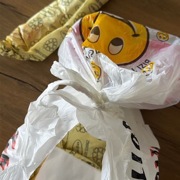 Los Pollos Döner Şubesinden Eksik Sipariş Ve Kaba Üslup Şikayeti