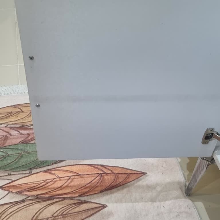 Parlak Kapaklı Olarak Satın Aldığım Konsolda Mat Kapak Teslim Edildi