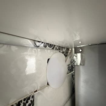 Servis Montaj Hatası Davlumbaz Bacasını Kesti, Ücretsiz Değişim Talep Ediyorum