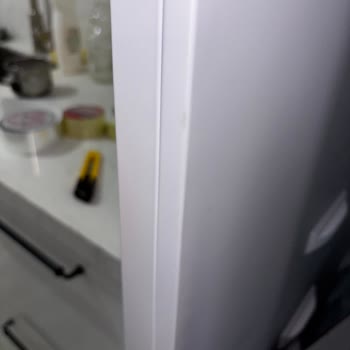 Beko Buzdolabının İç Çizikleri Normal Mi? Hijyen Endişesi Ve Değişim Talebi