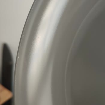 Defolu Tefal Seramik Tavalar Ve Fatura Eksikliği