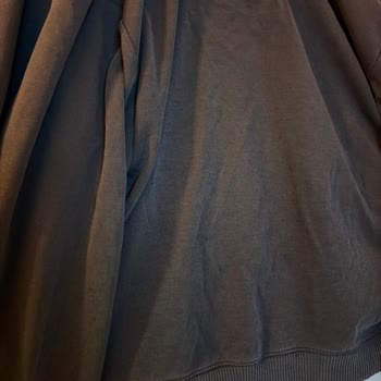 Mavi'den Çocuk Kıyafetlerinde Üretim Hatası Ve Garanti Reddi