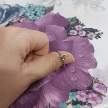 Blue Diamond Sakarya Şubesinde Ömür Boyu Garantili Yüzüğün Taşı Düşerek 260 Dolar Ücret Talep Edildi