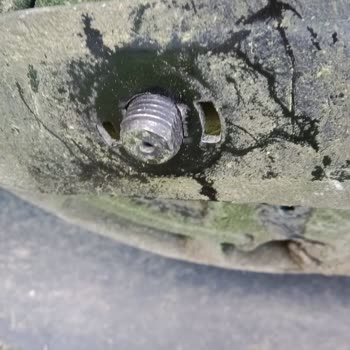 Koçtaş'tan Çim Biçme Makinesinde Parça Eksikliği Ve Cevapsız Destek