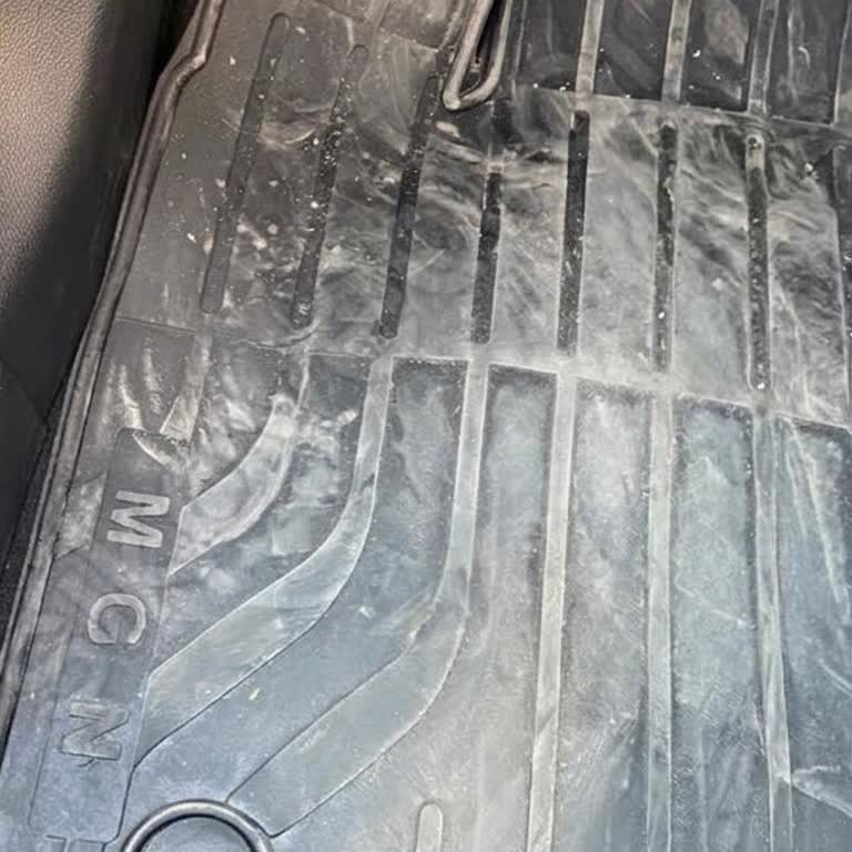 Orijinal Renault Paspas Eksikliği Ve Bayinin Çözümsüz Tutumu