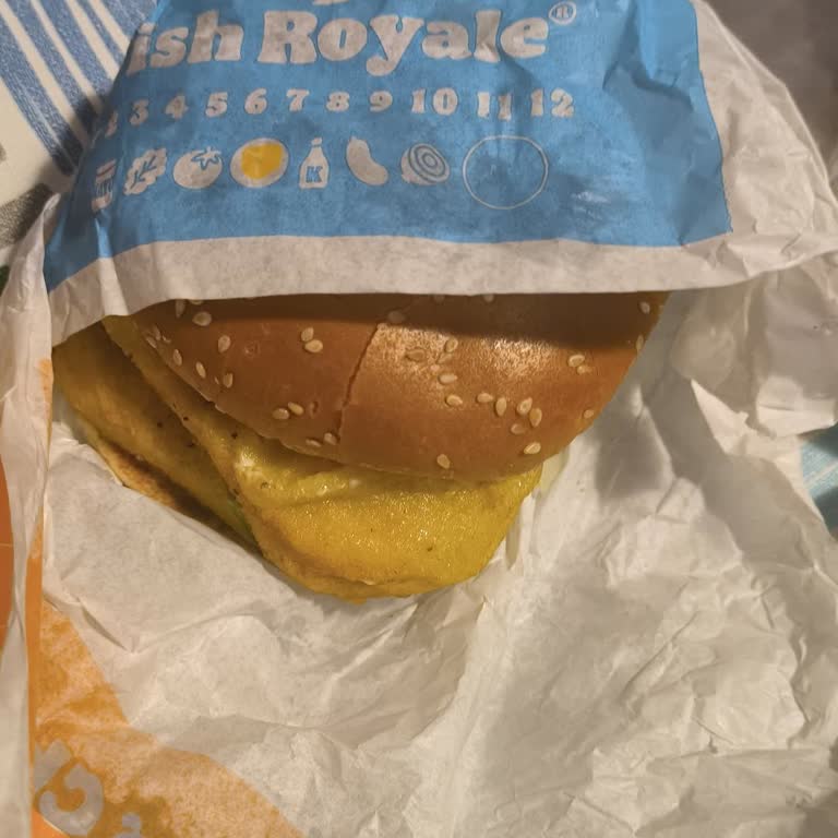 Burger King Sayenizde Parasını Ödediğimiz Burgeri Yiyemedim