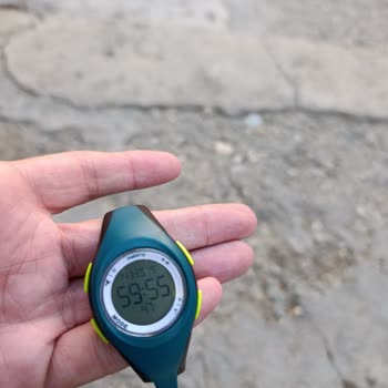 Kalenji W200 S Saat Kordonunun Yedek Parçası Bulunamıyor
