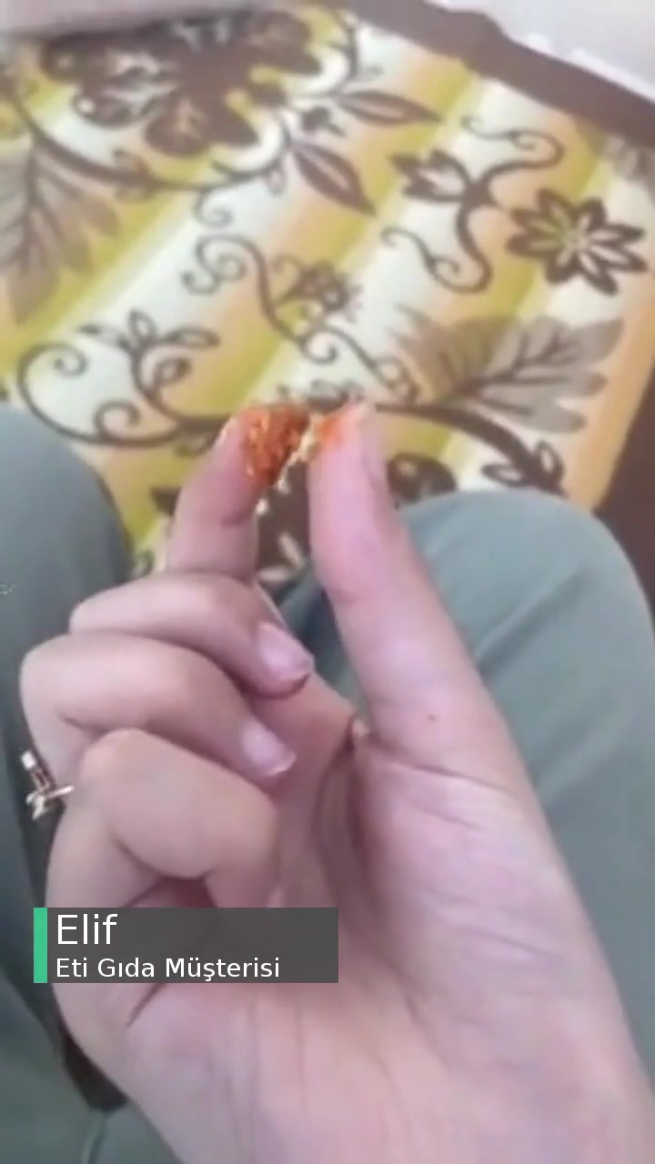 Eti Crax İçinden Çıkan Cisim videonun kapak resmi