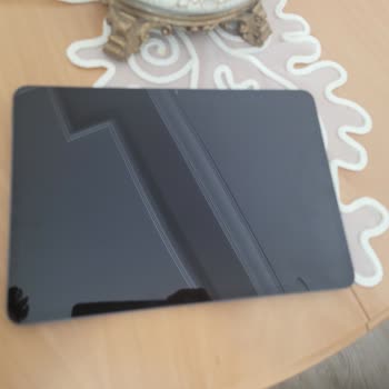 Hepsiburada Servis Tabletimi V Şeklinde Büküp Garanti Dışı Kıldı