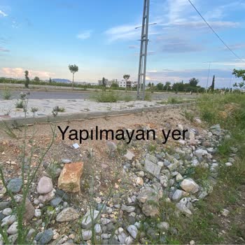 Adıyaman Belediyesi Kaldırım Çökmesi Ve Eksik İstinat Briketi İçin Çözüm Talebi