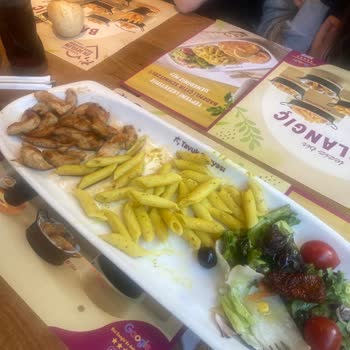 Pendik Meydan Şubesinde Kuponlu Siparişte Uzun Bekleme Ve Saygısız Yönetici Davranışı