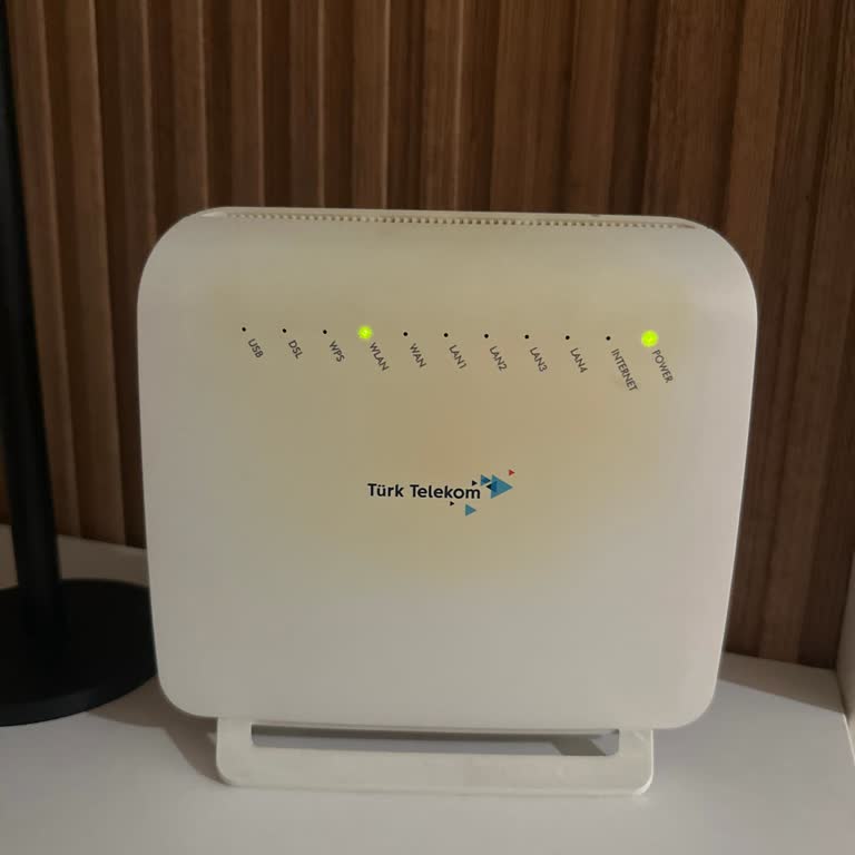 Fiber Değişikliği Sonrası İnternet Kesintisi Ve Müşteri Hizmetlerinden Çözüm Bulamama