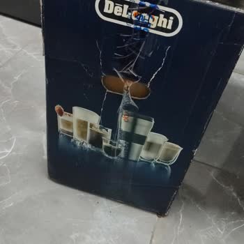 Delonghi Kahve Makinesi Sürekli Sıcaklık Sorunu Ve Kargo Hasarıyla Değişim İsteği
