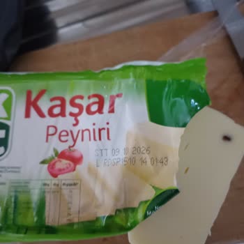 Teksüt Kaşar Peynirinde Kırmızı Yabancı Madde: Hijyen Ve Güvenlik Sorunu