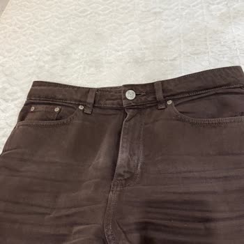 Zara Pantolonunun Ön Kısmındaki Beyazlama Hatası Ve İade Talebi