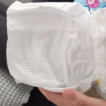 Aynı Ürün, Farklı Lastik Durumu: Güvenimi Sarsan Bebek Bezi Sorunu