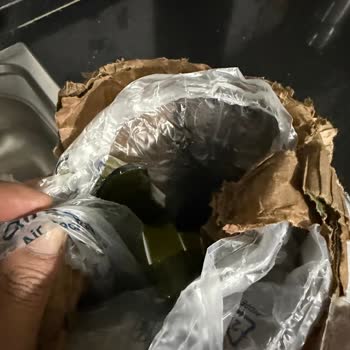 Azul Satıcısından Kırık Ve Yanlış Ürün Gönderimi Nedeniyle Maddi Mağduriyet Ve İade Talebi