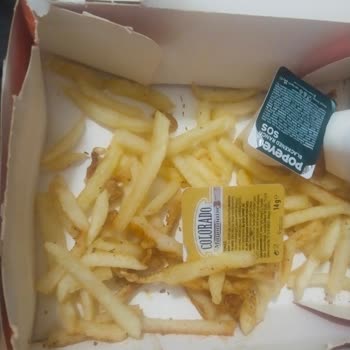 Popeyes’te Eksik Menü Ve Kalitesiz Patatesler