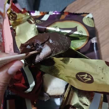 A101 Manavgat Şubesinde Magnum Dondurmasının Bozuk Çıkması Ve Denetimsizlik Şikayeti