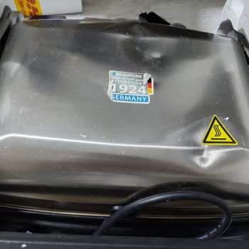 Aşırı Isınan Tost Makinesi Ve Tamir Sonrası Eksik Parça Dönüşü
